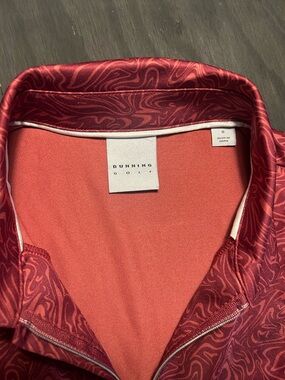 Dunning Golf Women’s Burgundy Patterned Zip-Front Top